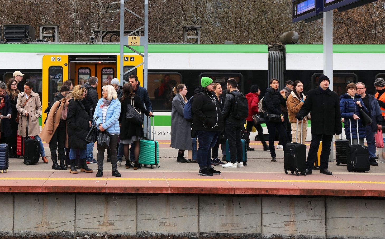 Brakuje biletów na popularnej trasie. "Jesteśmy skazani na tłok"