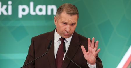 Potwierdzają, że zostali wyrzuceni z PiS. Decyzje przyszły mailem