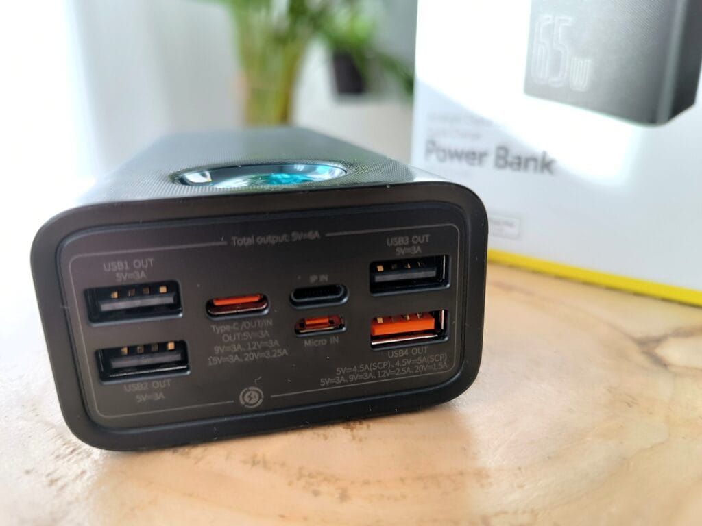 PowerBank do drona FPV - porty usb