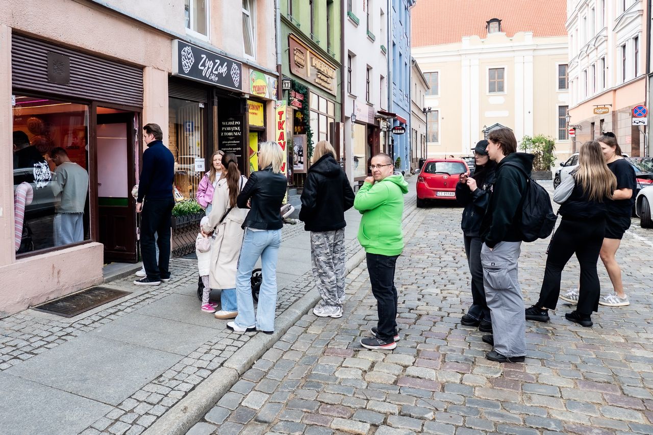 Piernikowy sernik z posypką podbija Toruń