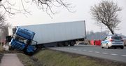 Tragiczny wypadek na krajowej "50". Tir czołowo zderzył się z autem osobowym