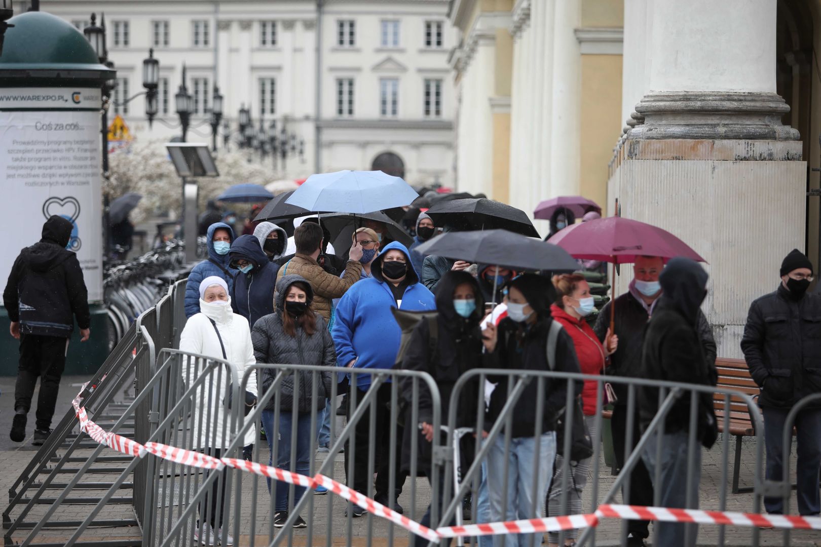 Majówkowa akcja szczepień przedłużona. Niektóre punkty złożyły deklarację