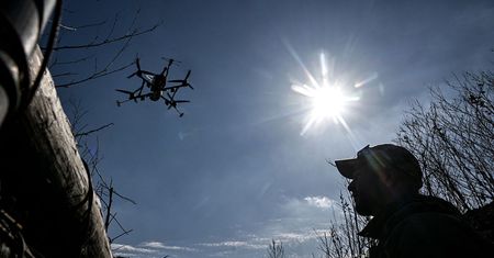 Czeski rząd chce zmiany w przepisach. Dotyczą niszczenia dronów