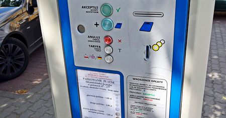 Nowe zadania dla straży miejskich – budowanie dobrych nawyków u kierowców