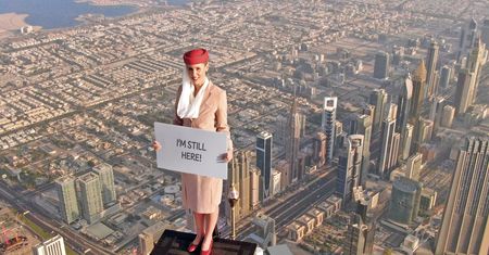 Emirates z kolejną wyjątkową reklamą. To nie fotomontaż