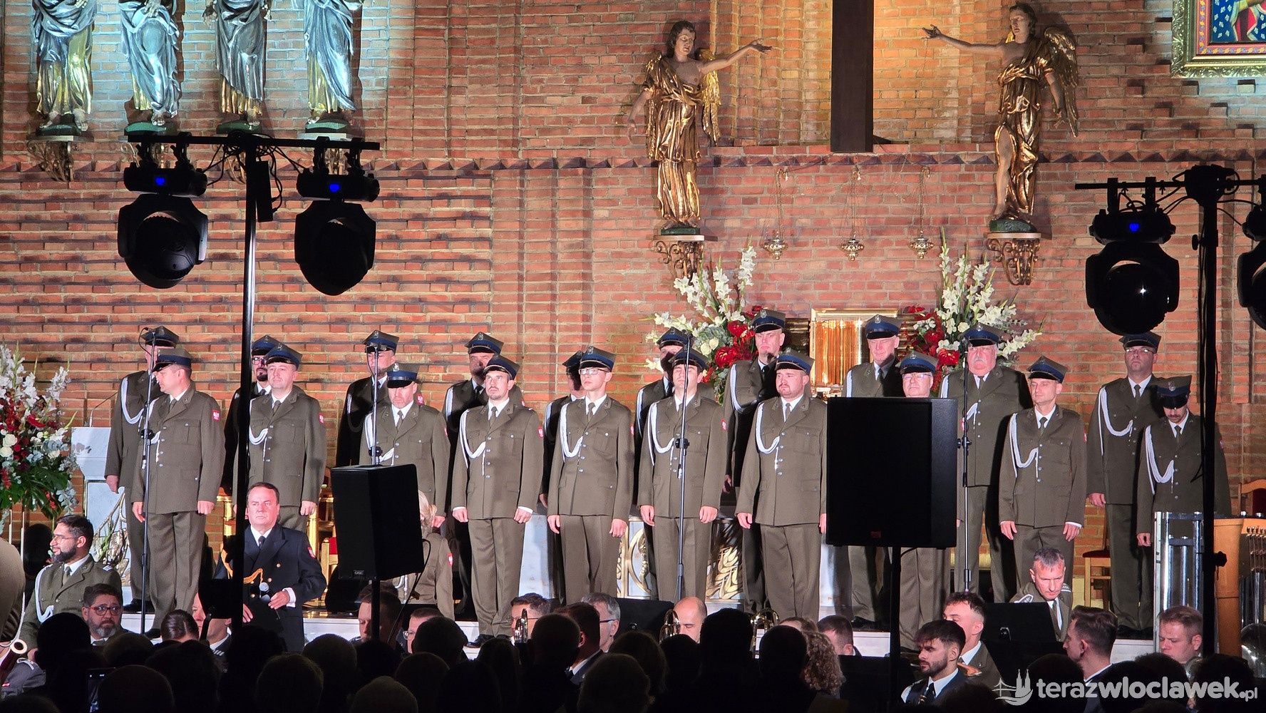Reprezentacyjny Zespół Artystyczny Wojska Polskiego wystąpił w Sanktuarium św. Józefa we Włocławku