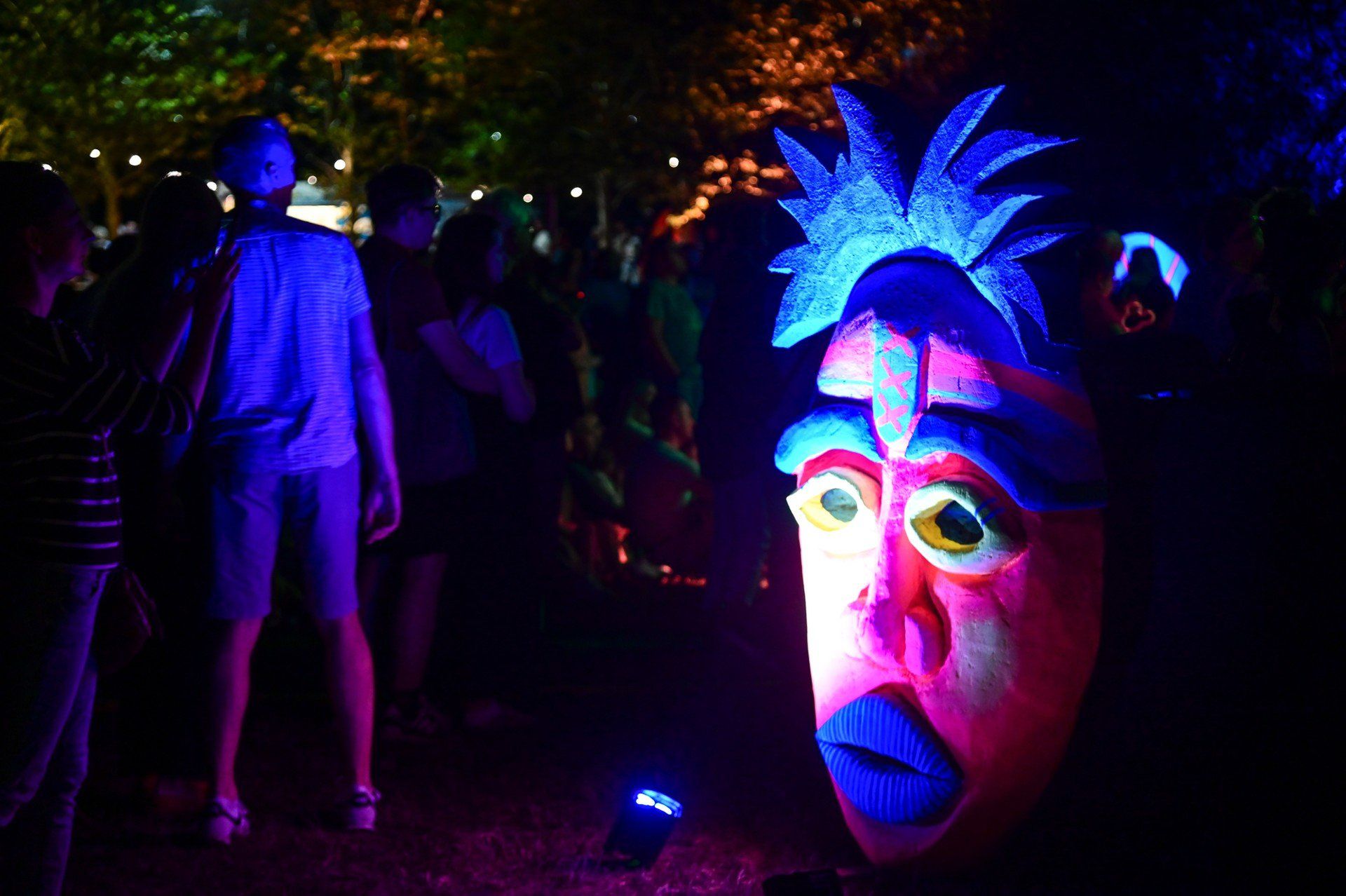 Festiwal Światła i Dźwięku w parku Bródnowskim w Warszawie, 20 września 2025.