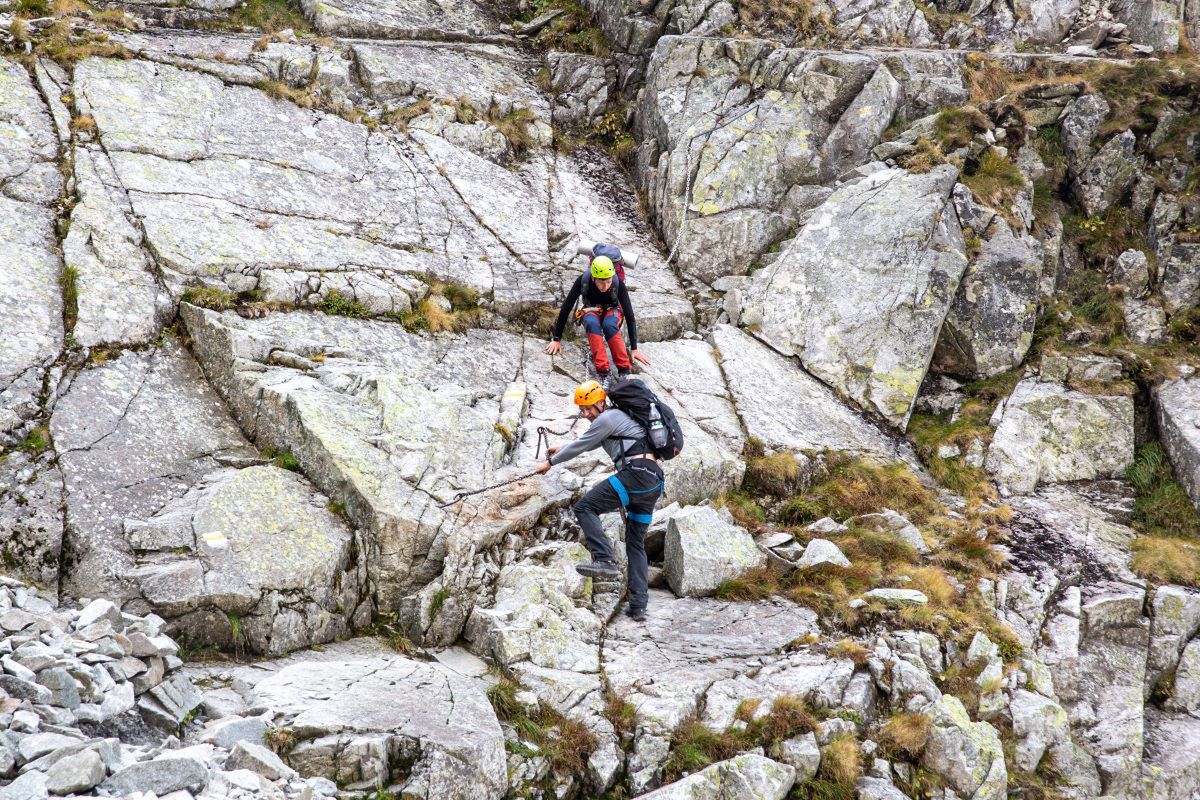 Usunął asekuracje na Zadnim Kościelcu. Instruktor stracił uprawnienia