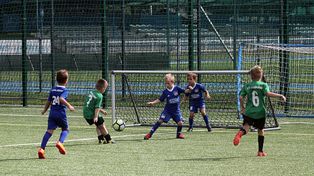 Gorlice: Sportowa sobota na sztucznym boisku OSiR