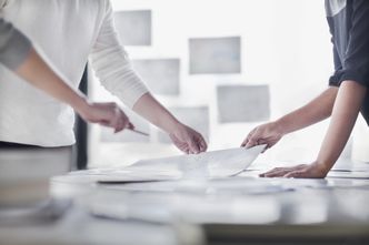 Czym jest nota korygująca i kiedy ma zastosowanie?