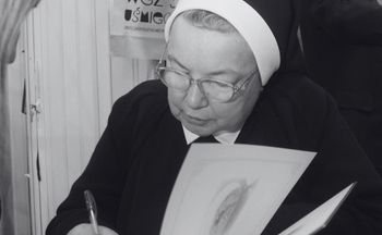 Siostra Anastazja nie żyje. Sprzedała miliony książek