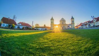 Najpiękniejsze miasteczka Polski w sam raz na letni weekend. Odpoczniesz od hałasu i zgiełku