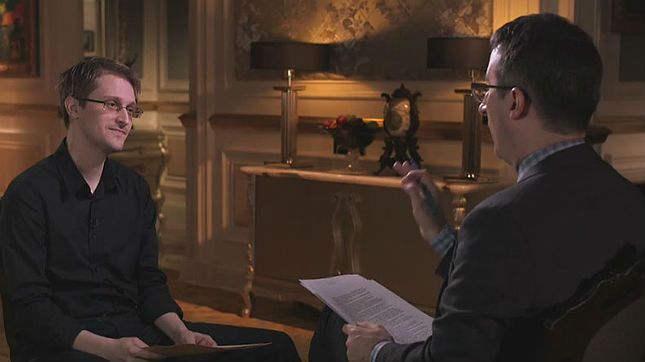 Rząd ma dostęp do naszych nagich fotek! Teraz Edward Snowden naprawdę przestraszył świat 1