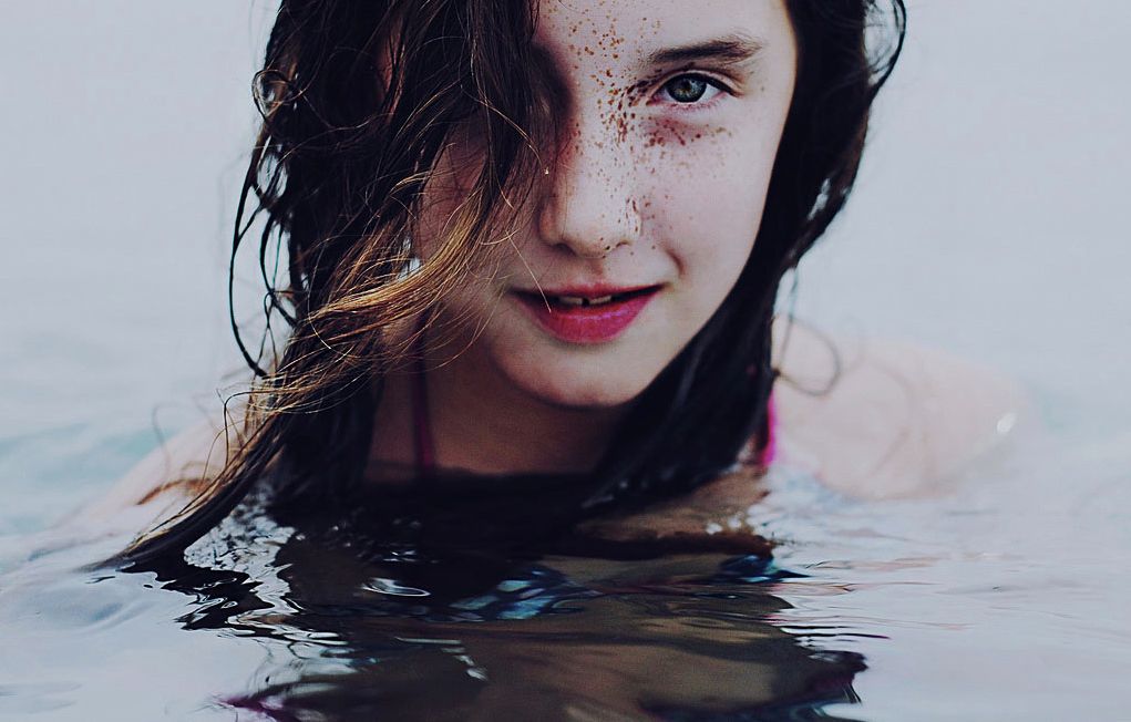 Piękne portrety inspirowane naturą i światłem 9