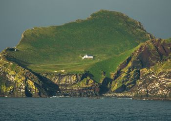 Najbardziej samotny dom świata. Nie każdy może się tam dostać