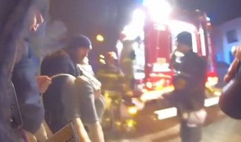 Łomża: Policjanci uratowali 75-latkę z zadymionego domu