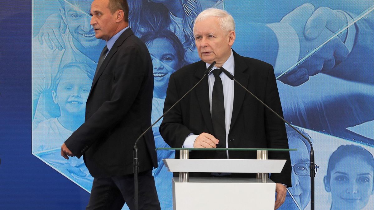 -  Wchodząc w rozmowy i sojusz polityczny z Jarosławem Kaczyńskim, staje Pan w bardzo długim szeregu polityków, którzy już tego próbowali - zwrócił się do Kukiza Roman Giertych