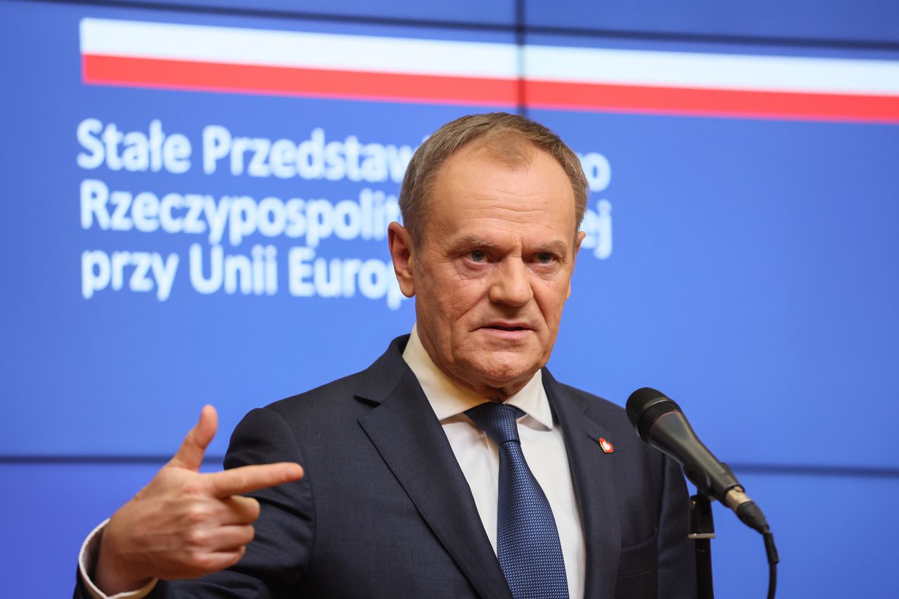 Zatrudniono córkę posłanki. Tusk kazał ją wyrzucić