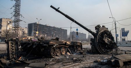 Gen. Pacek: Amerykanie nie odpuszczą. Chcą wykończyć Rosję