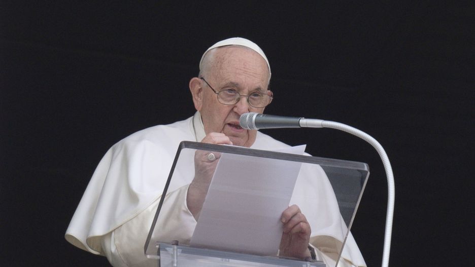 Papież pozdrowił osoby związane z Radiem Maryja.