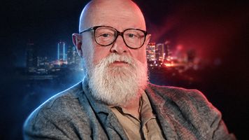 Prof. Bralczyk punktuje polityków. "Odbierają słowom moc"