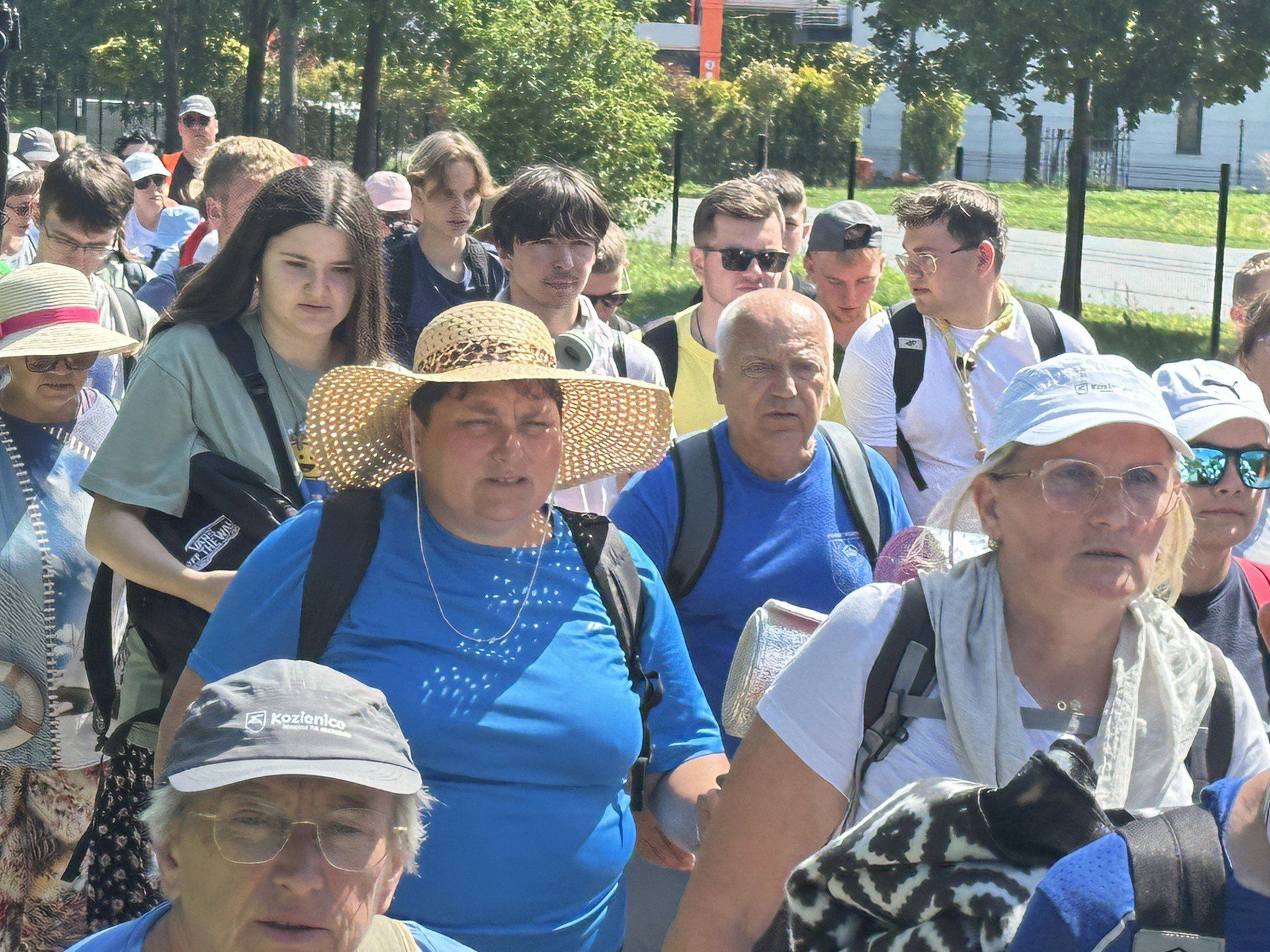 Kozienicka &#34;18&#34;-tka już w trasie, na zdjęciu w Antoniówce w gminie Jedlnia - Letnisko.