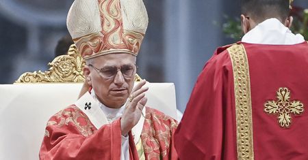 Leon XIV ostrzega przed schizmą. Chcą święcić biskupów bez zgody papieża
