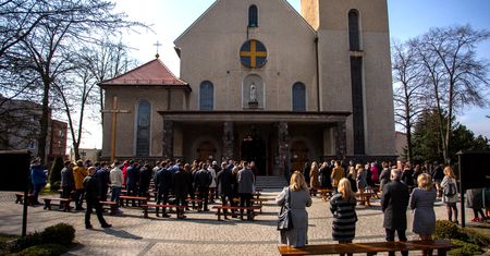 Kraków. Bierzmowanie w lockdownie