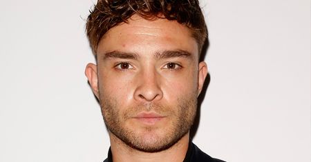 Ed Westwick usunął wpisy, w których zapewnia o swojej niewinności! Coś jednak ukrywa?
