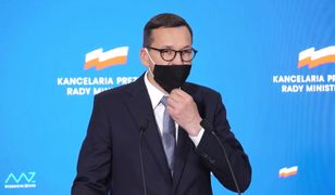 Wpadka premiera na konferencji prasowej. Wszystko przez maseczkę