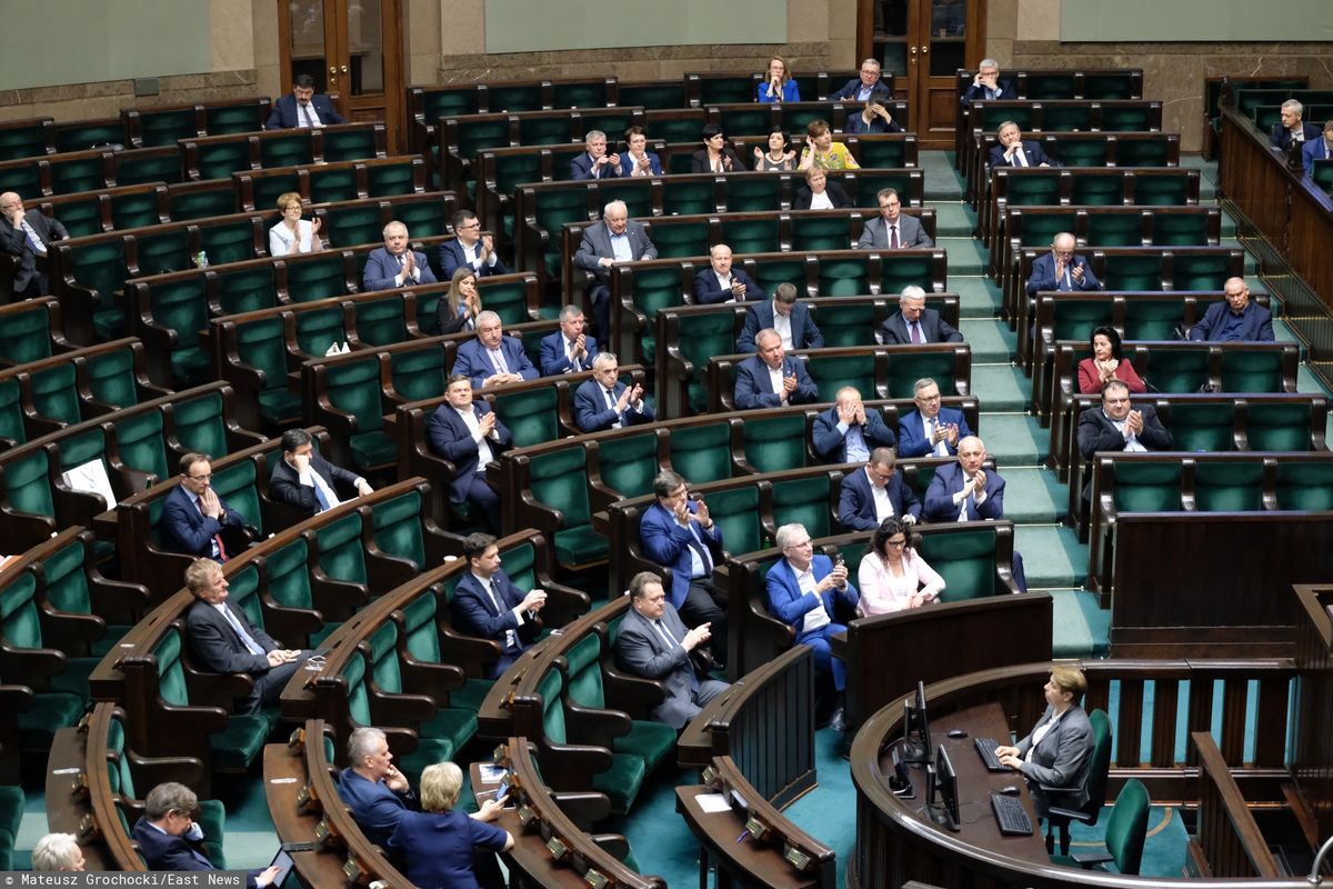 Sejm zbiera się na jednodniowe posiedzenie. Napięty grafik piątkowych obrad