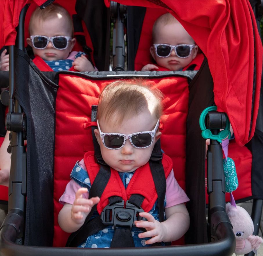 Po pięciu nie udanych próbach in vitro urodziła trojaczki