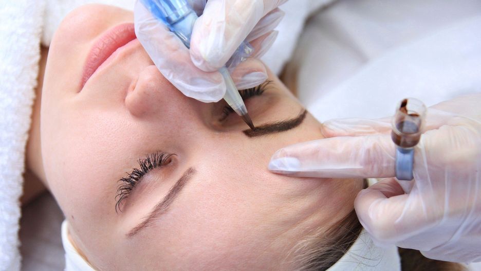 Makijaż permanentny a zdrowie skóry: prawdy i mity