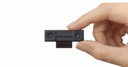 Sharp przedstawił pierwszą na świecie kamerę HD 3D dla komórek!