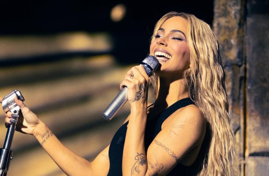 Główna bohaterka serialu "Violetta" zawodzi fanów? 