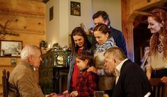 2 mln widzów debiutu „Leśniczówki” TVP1 i „The story of my life” Polsatu