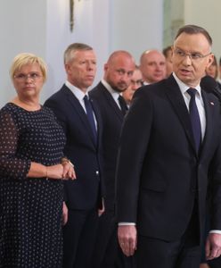Rekonstrukcja rządu. Uroczystość u Dudy ze sporym opóźnieniem