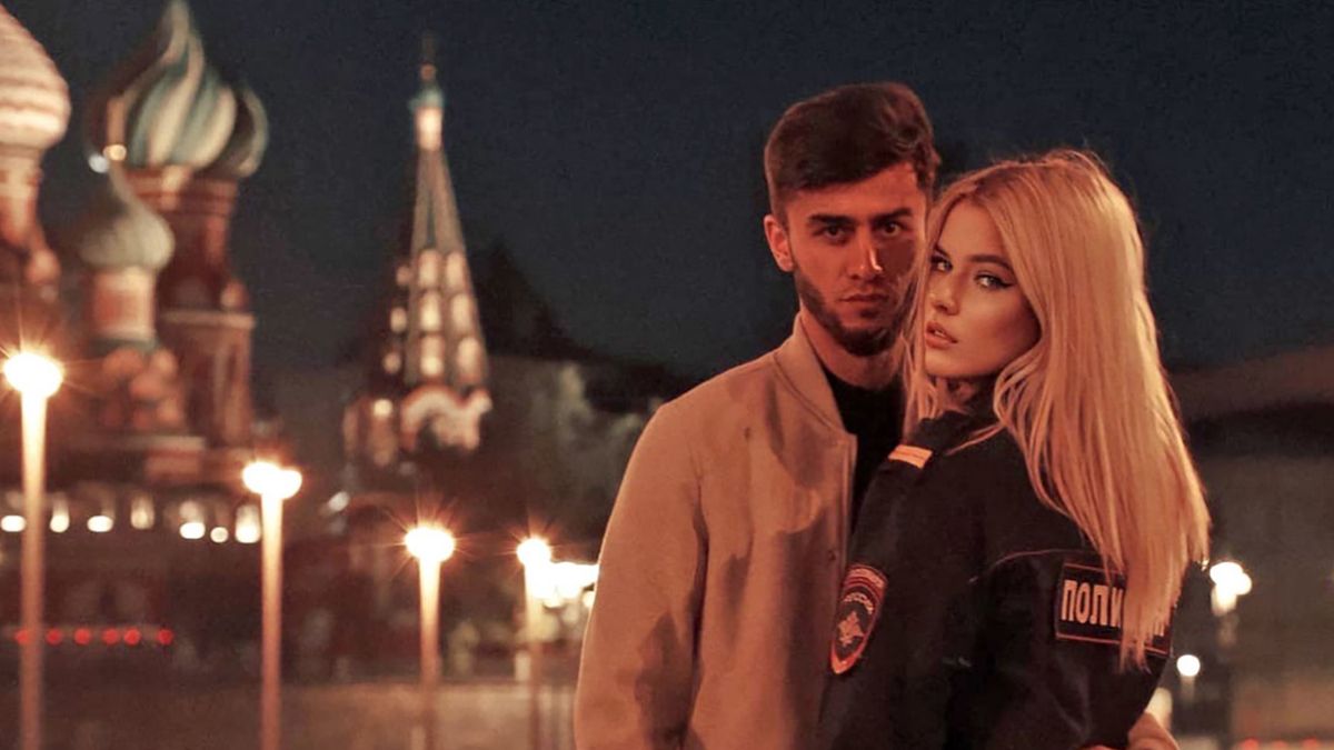 Para miała robić sprośne zdjęcia przed katedrą na placu Czerwonym