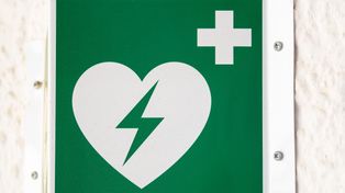 Rzeszów: Nowy defibrylator AED dostępny całą dobę. Gdzie się znajduje?