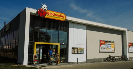 Pracownicy Biedronki mają dość. Skargi do PIP i sanepidu