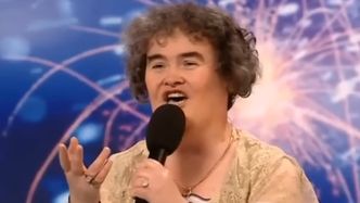 Susan Boyle przeszła spektakularną metamorfozę. Gwiazda brytyjskiego "Mam talent!" jest blondynką