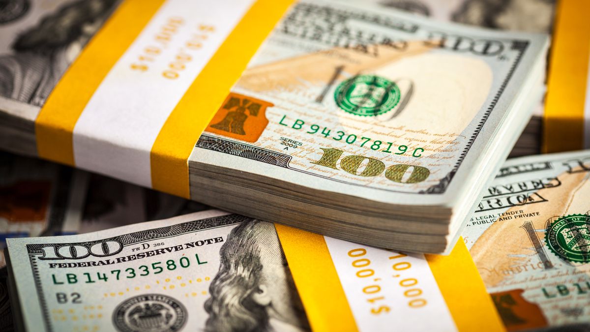 Sąd unieważnia większość ceł Trumpa. Oto jak zareagował dolar