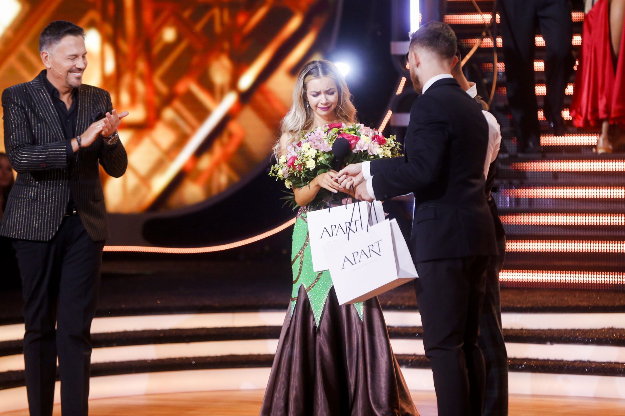 Oliwia Bieniuk komentuje odpadnięcie Kingi Sawczuk z "Tańca z gwiazdami"