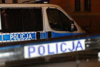 14-latka na dachu wieżowca. Mama napisała do policji