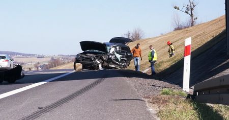 Koszmarny wypadek. Kierowca jechał pod prąd. Jest nagranie