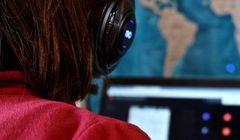 E-lekcje z problemami. Strach przed "byciem memem", WF bez kamerki, zalew e-sprawdzianów