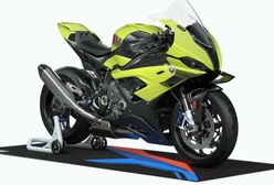 BMW odsłoniło M RR 50 Years M. To 1000 RR na 50-lecie sportowego oddziału