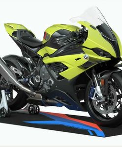 BMW odsłoniło M RR 50 Years M. To 1000 RR na 50-lecie sportowego oddziału