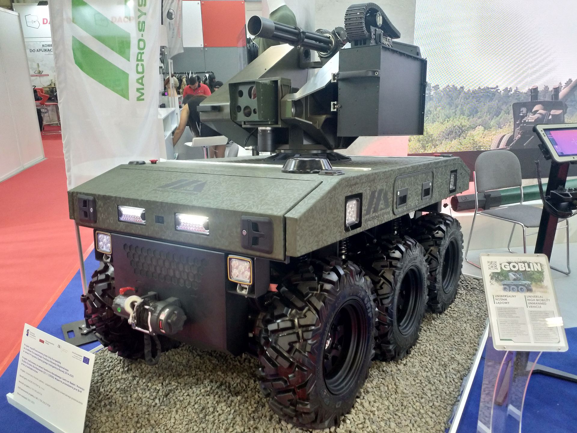 Polski robot Goblin bazujący na doświadczeniach wcześniejszego  RRB-01.