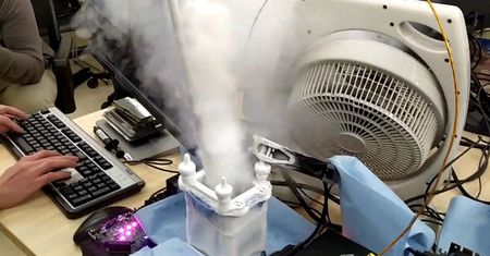 Podkręcili Core i9-11900K na ciekłym helu (-220° C) - jakie taktowanie udało się uzyskać?